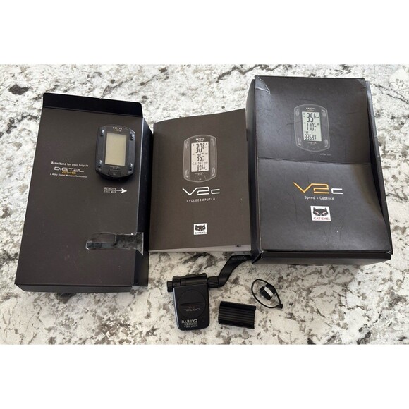 CatEye V2C Wireless Cycle Computer With 19 Functions Needs Battery See Pics - Picture 1 of 6